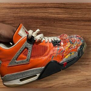 Jordan 4s